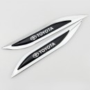  丰田新款刀锋叶子板贴标 Toyota Knife Edge Metal Labeling